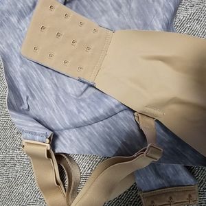 Knit evolution reversible size 7 bra